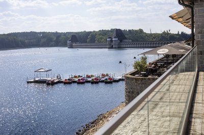 Wassersport am Möhnesee (c) Sauerland-Tourismus e.V. / sabrinity.com / REACT-EU